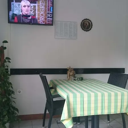 Violeta Gostinjska kuća