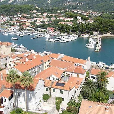 Gostinjska kuća Violeta 3*