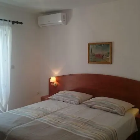 Vendégház Violeta