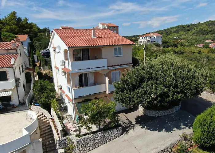 Violeta Πανσιόν Palit